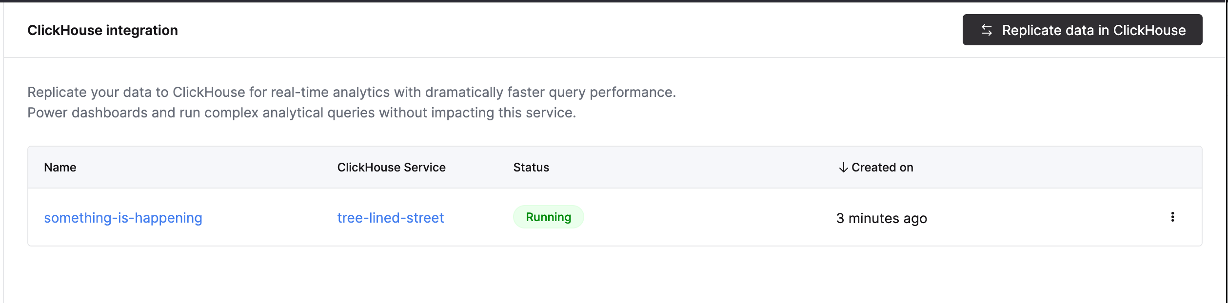 ClickHouse 集成列表,显示一个正在运行的 ClickPipe 以及其目标服务和状态