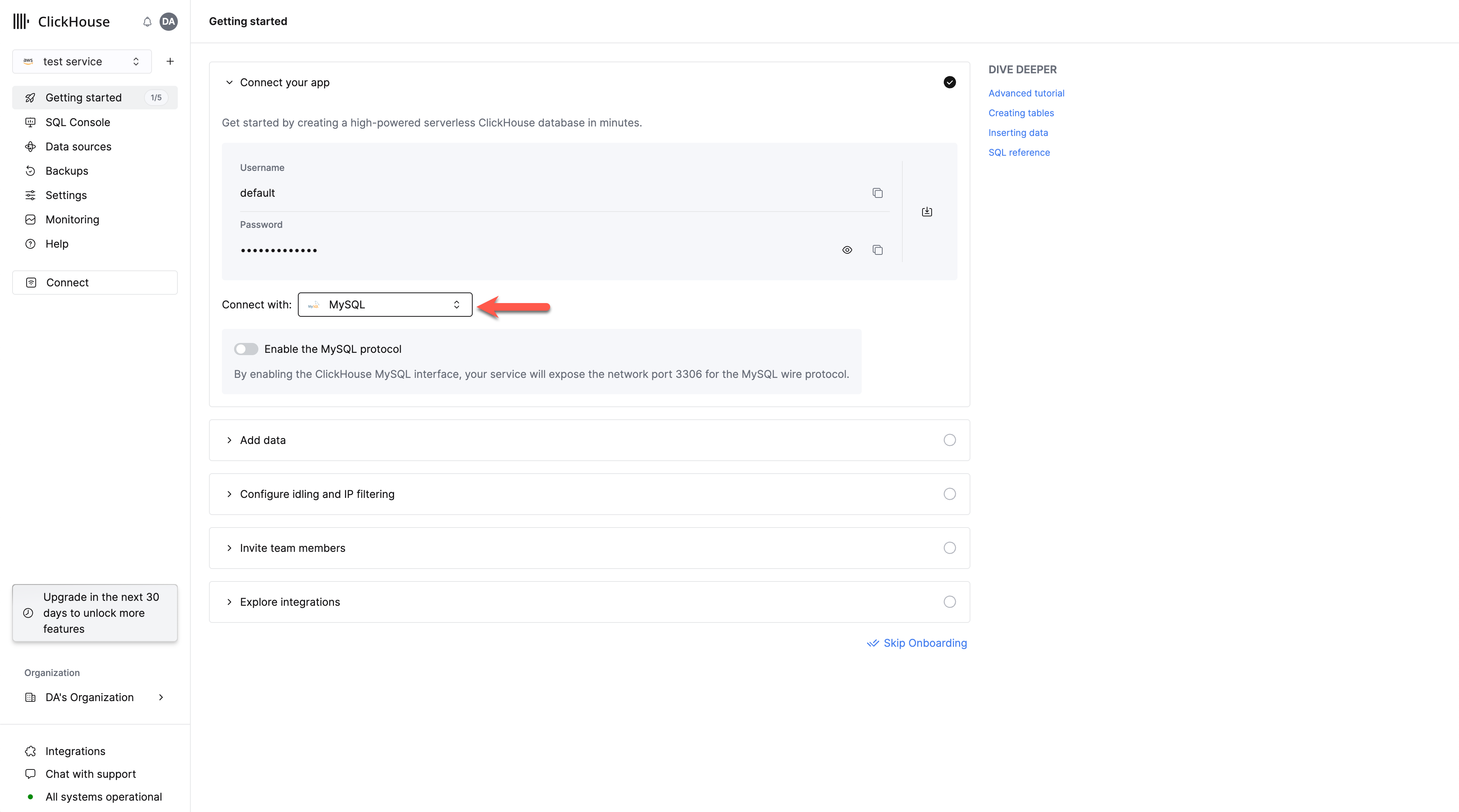 ClickHouse Cloud 凭证页面，显示 MySQL 接口选择下拉框
