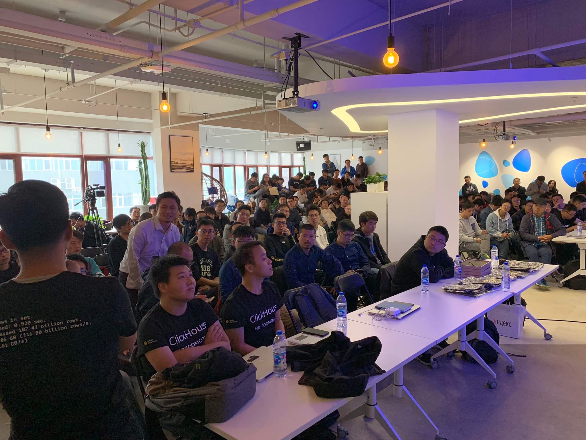 2018-october-community-meetup-beijing-7.jpeg